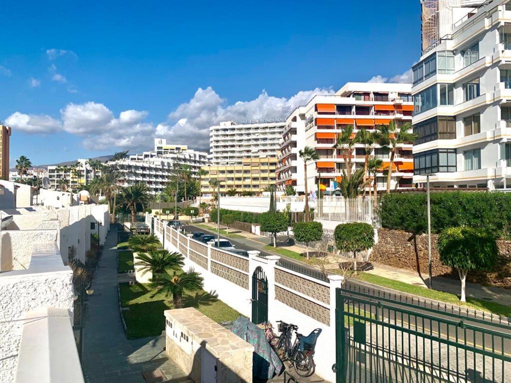 Duplex-Bungalow In Playa De Las Americas,3 Minutes Near The Best Beaches In Tenerife Exterior foto